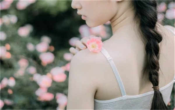 洱源香港胎儿多大能鉴定性别(香港抽血验男女预约)